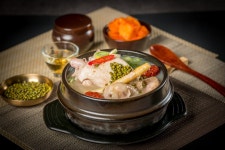 백년토종삼계탕 본점