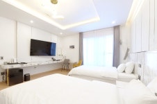 더원비지니스호텔