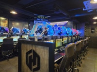 하이엔드 PC방