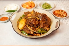 본가 선유도감자탕 뼈다구집