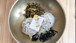 메바우명가춘천막국수