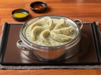황금밀면 수영점