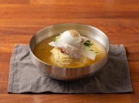 황금밀면 수영점