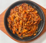 둥지 듬뿍부대찌개 수제옛날왕돈까스