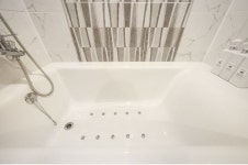 나무늘보호텔 창원명서점