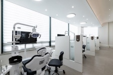 서울올바른치과교정과치과의원