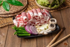 합정 김치 차돌 삼겹살