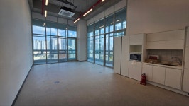 정성 공인중개사사무소