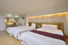 파레스관광호텔