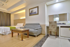 파레스관광호텔