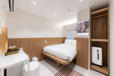 슬로우온 호스텔 홍대점