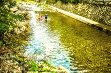 계곡에풍덩펜션캠핑장