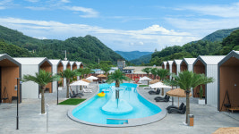 골드문풀빌라글램핑