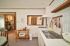 하도생각나민박