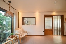 하도생각나민박