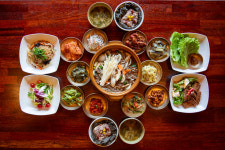 허공마당 양산물금점