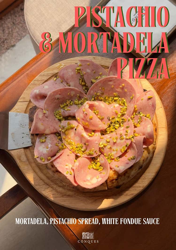 피스타치오 모타델라 피자