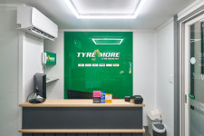 타이어모어 마포합정점