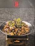 팔공큰돼지찌개 솥뚜껑삼겹살 경산 사동점