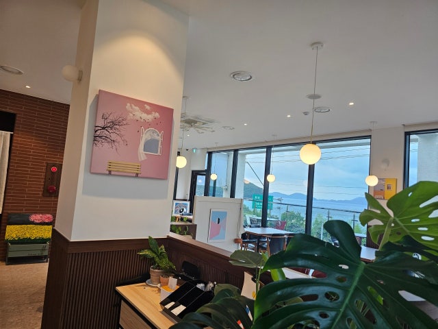 더베이