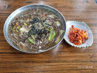 함버지기 밀면 본점