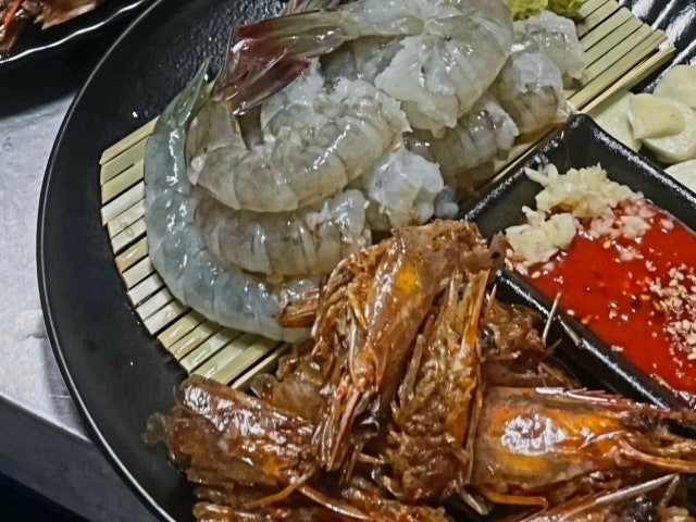 장미맨숀 충북대점