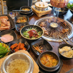 우리동네한식뷔페식육식당