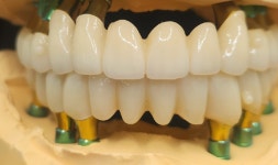 한길치과기공소