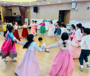 산새소리유치원