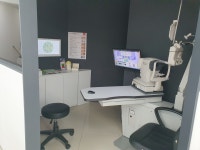 지니스안경 공주신관점