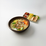 밀마당바지락칼국수보쌈