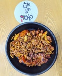 홍찜닭 장기감삼점