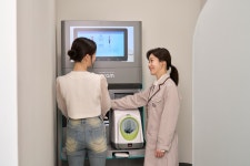 옵티마웰니스뮤지엄약국 강남점