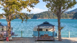 통영 에코파크 카라반