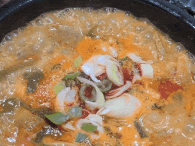 천년수육국밥 수원인계동 본점