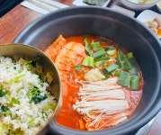 김치찜은 못참지 인동점