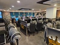 퀸즈 PC CAFE 신정네거리점