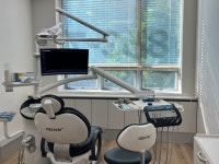 화이트스토리치과의원