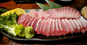 두꺼비숙성횟집 홍대본점