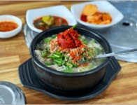 삼촌국밥 춘천본점