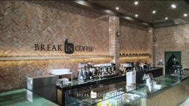 브레이크인커피 기장본점