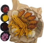 보라보라푸드팰리스 김해롯데워터파크점