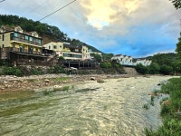 장령산훼미리펜션