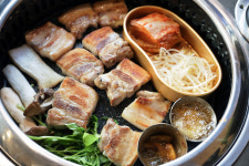깍뚝돼지 동대문본점