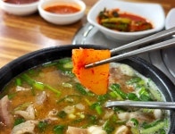 삼촌국밥 춘천본점