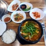 니 덕에 산다