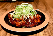 우가네사또족발 본점