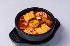 솥담순두부 춘천만천점