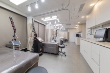 더공감성형외과의원