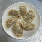 윤성범보쌈칼국수